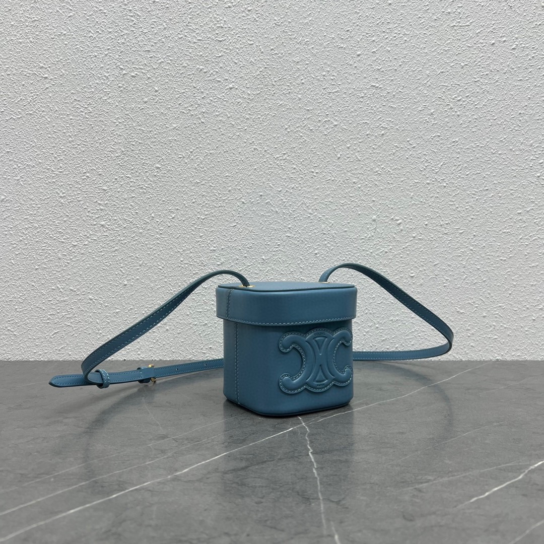 Celine Box Triomphe Shoulder Bag In Smooth Calfskin Blue 199263